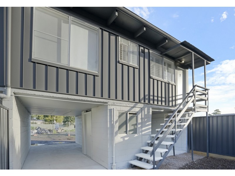 7/15A Boonal Street, Singleton NSW 2330