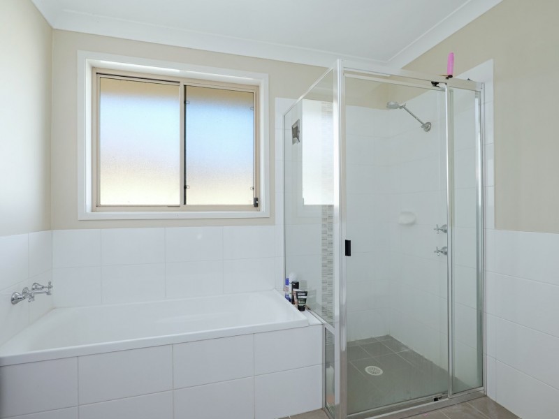 18 Blackley Avenue, Raworth NSW 2321