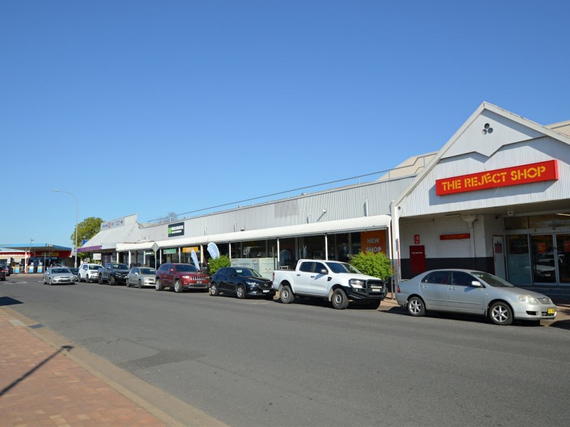 Shop 4-5 The Plaza/52-56 John Street, Singleton NSW 2330