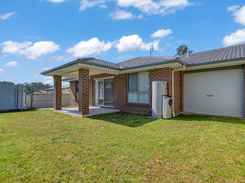 2/45A Branxton Street, Greta NSW 2334