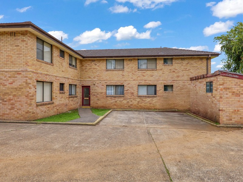 5/82 Blaxland Avenue, Singleton NSW 2330