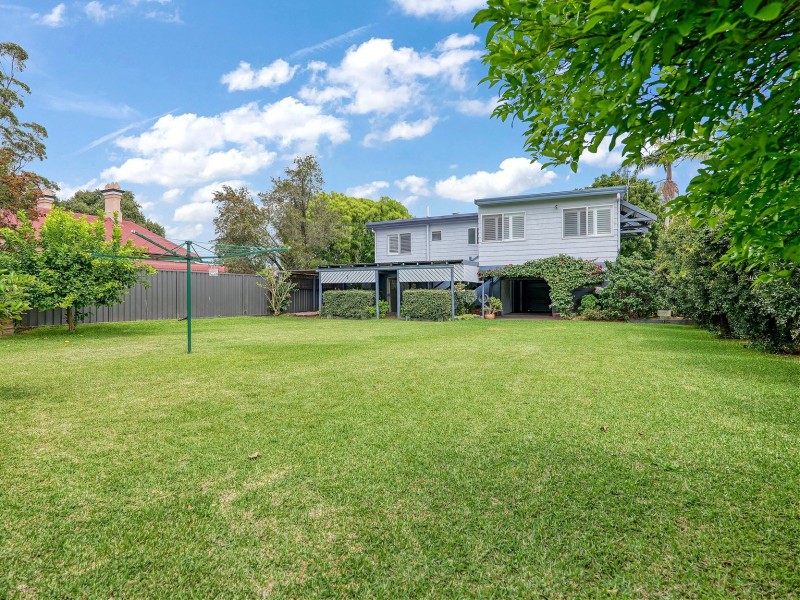 14 Broughton Street, Singleton NSW 2330