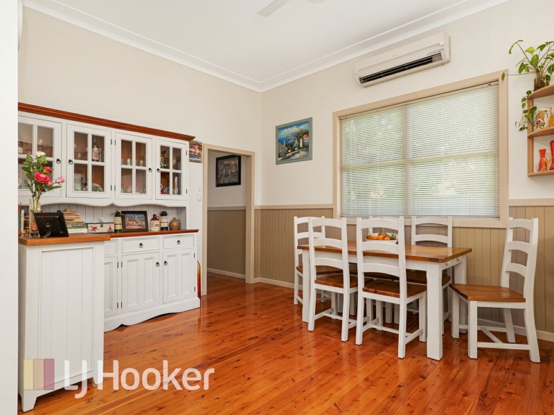 35 Branxton Street, Greta NSW 2334