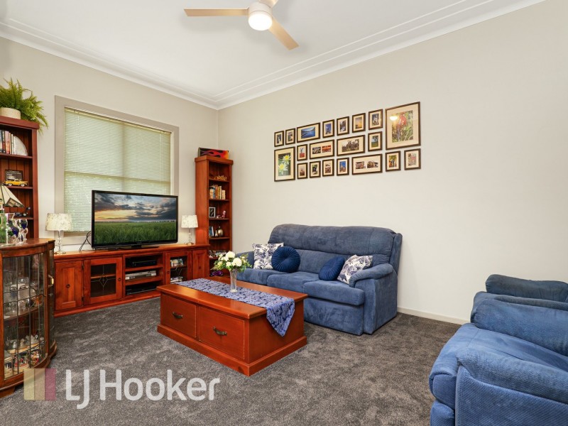 35 Branxton Street, Greta NSW 2334