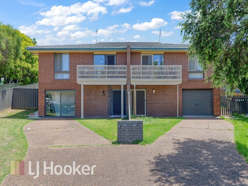 8 Button Close, Singleton NSW 2330