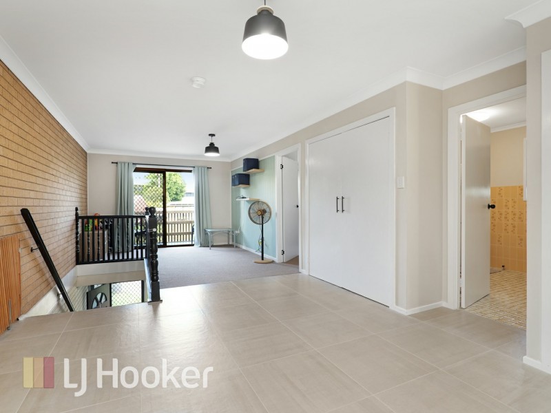 8 Button Close, Singleton NSW 2330