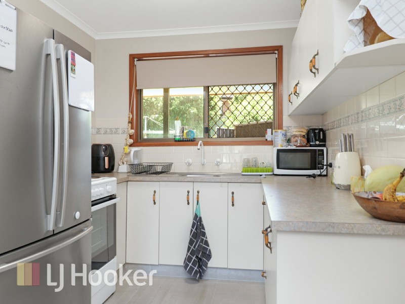 8 Button Close, Singleton NSW 2330