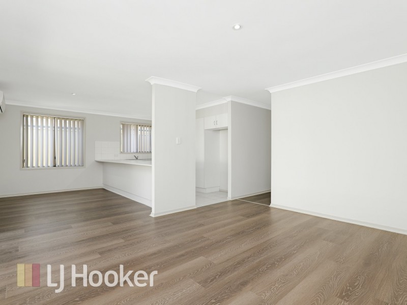 2/14 Dargin Close, Singleton NSW 2330