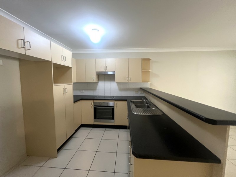 6B Eveleigh Close, Singleton NSW 2330