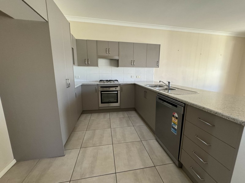 1/26 Castlereagh Street, Singleton NSW 2330