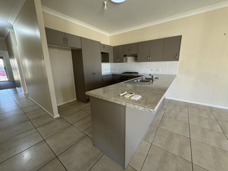1/26 Castlereagh Street, Singleton NSW 2330