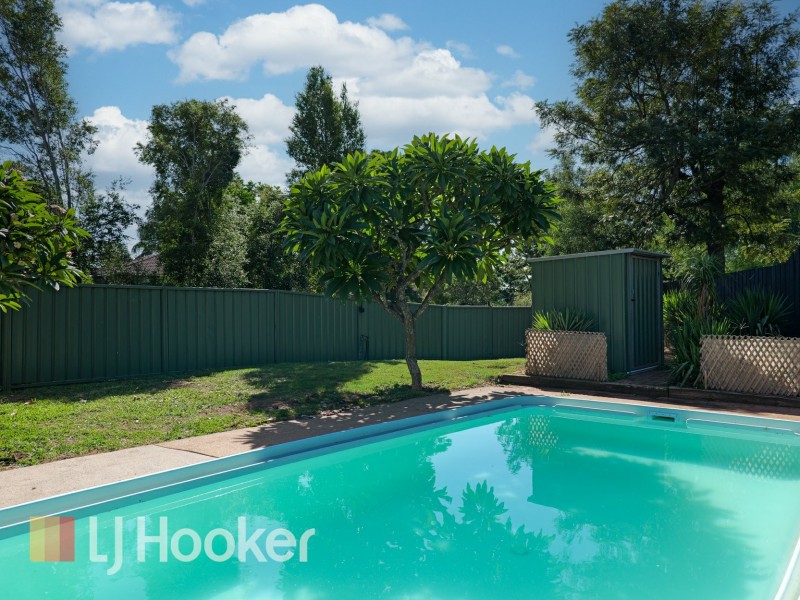 25 Springdale Drive, Singleton NSW 2330
