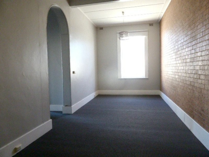 2/255 John Street, Singleton NSW 2330