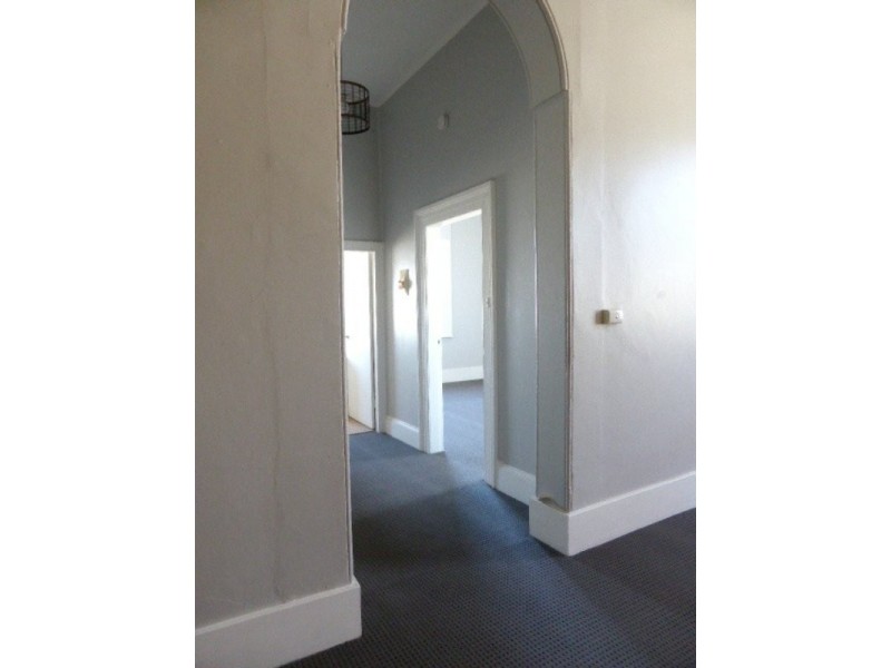 2/255 John Street, Singleton NSW 2330