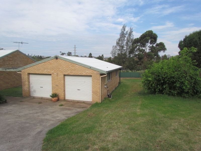 9 Watts Close, Singleton NSW 2330
