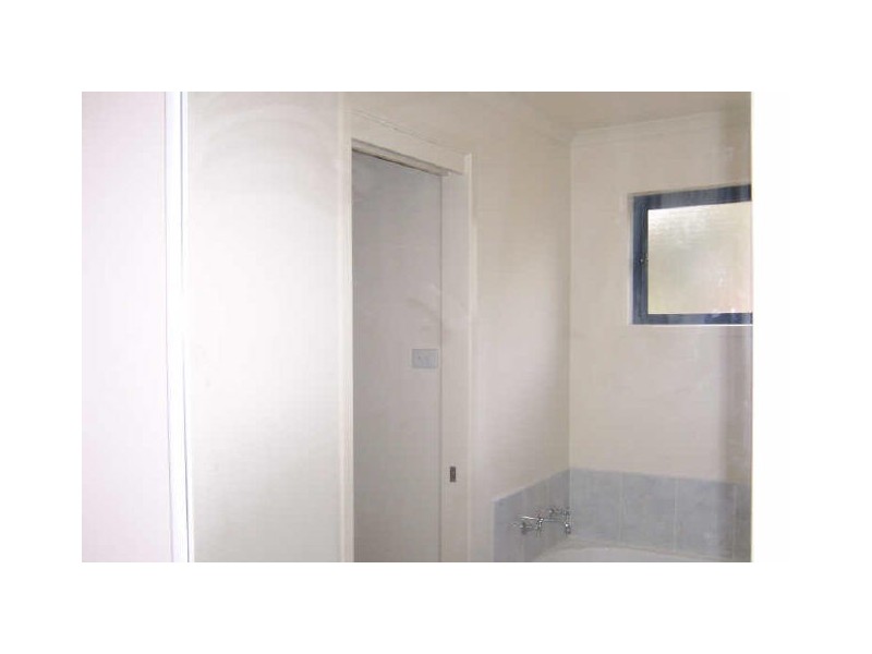 19B Deans Avenue, Singleton NSW 2330