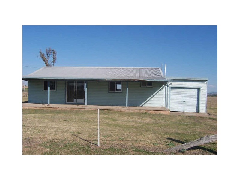 286 Long Point Road, Singleton NSW 2330