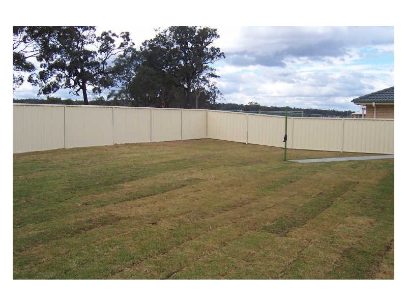 98 Casey Drive, Singleton NSW 2330