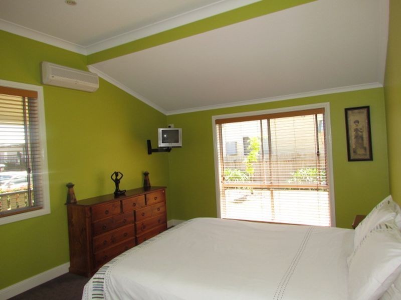 6 Bathurst Street, Singleton NSW 2330