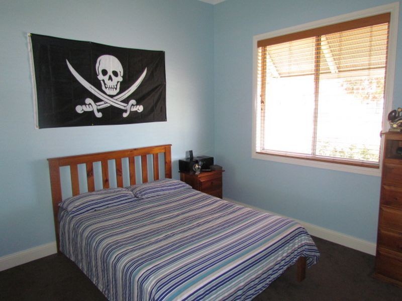 6 Bathurst Street, Singleton NSW 2330