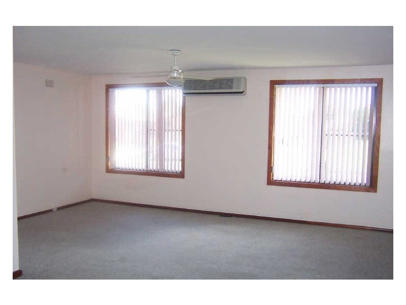 7 Waterhouse Avenue, Singleton NSW 2330