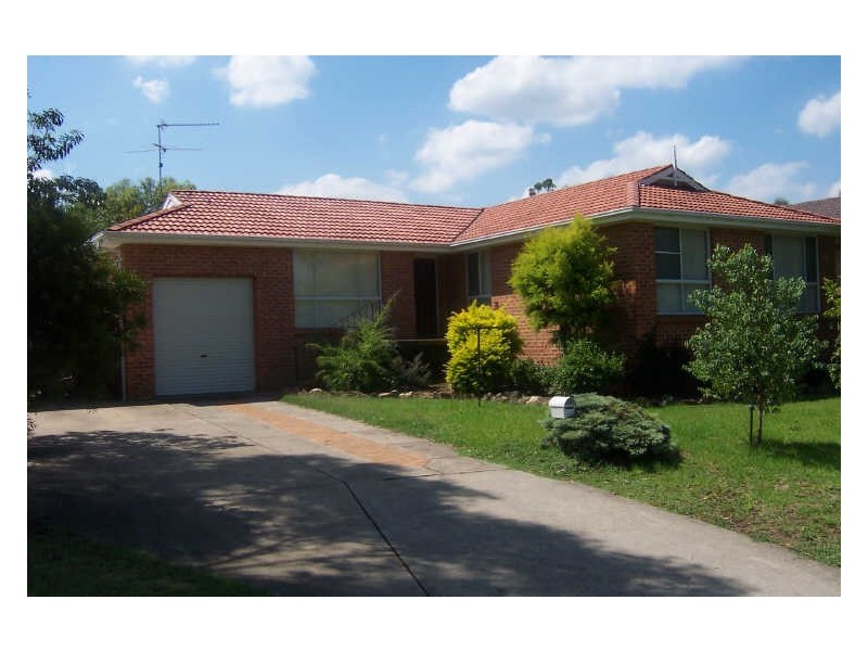 8 Springdale Drive, Singleton NSW 2330