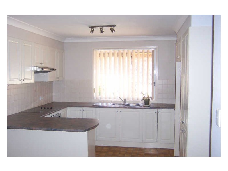 8 Springdale Drive, Singleton NSW 2330