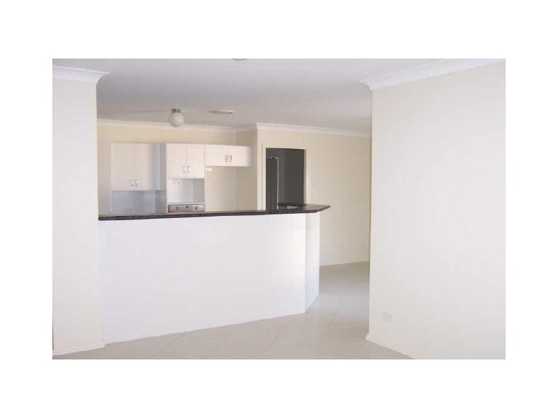 83 Casey Drive, Singleton NSW 2330