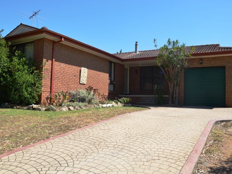 13 Simpson Terrace, Singleton NSW 2330
