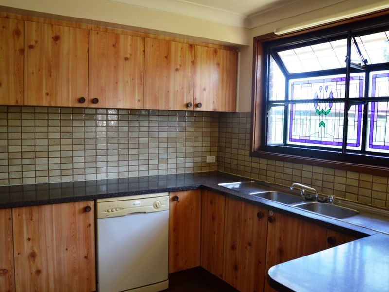 13 Simpson Terrace, Singleton NSW 2330