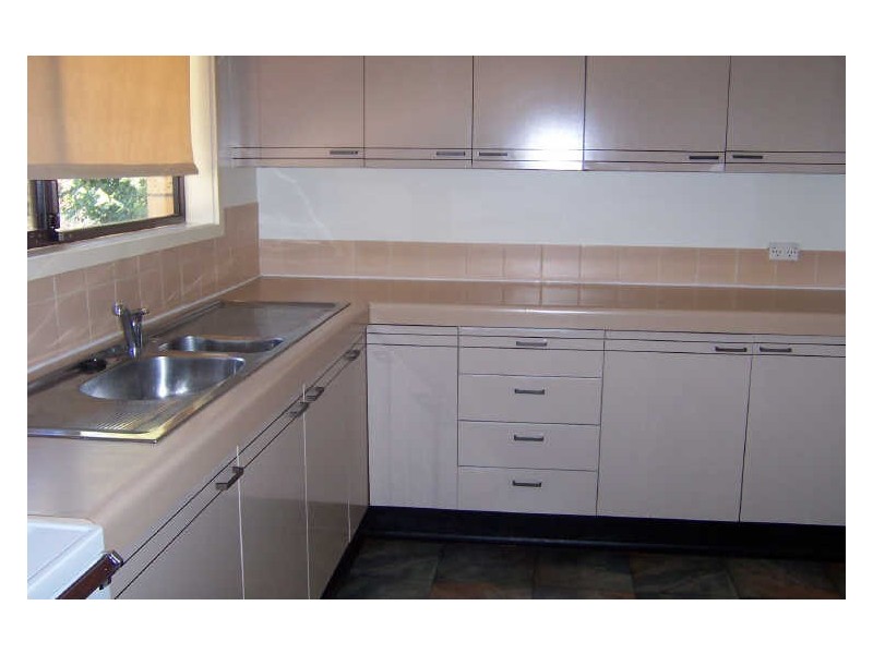 4/11 Boonal Street, Singleton NSW 2330