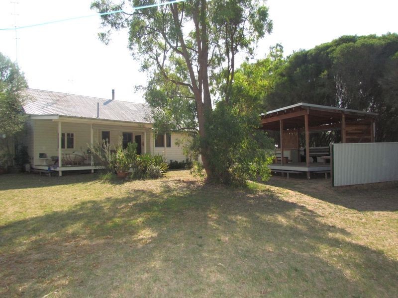 20 Howe Street, Broke NSW 2330