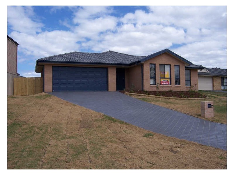 123 Casey Drive, Singleton NSW 2330