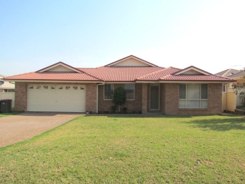 24 Pioneer Road, Singleton NSW 2330