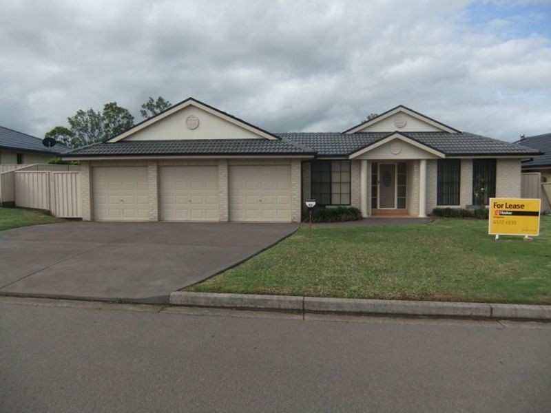 86 Casey Drive, Singleton NSW 2330