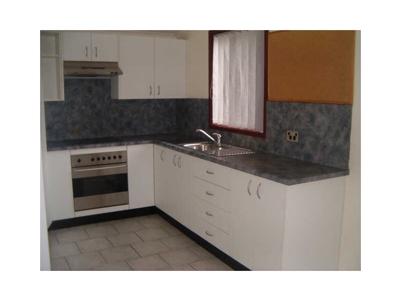 9 Deakin Avenue, Singleton NSW 2330