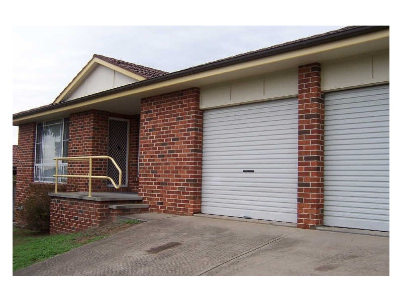 8 Wilmot Place, Singleton NSW 2330