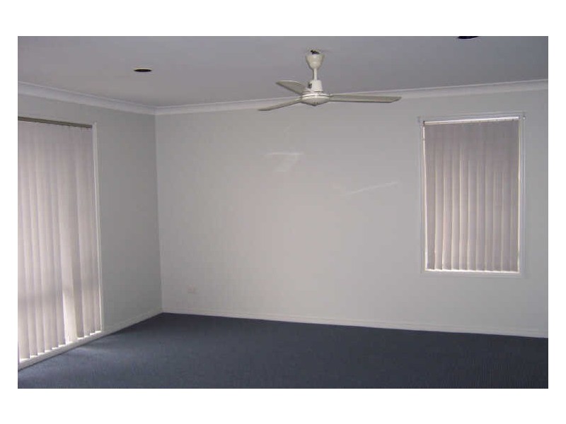 8 Wilmot Place, Singleton NSW 2330