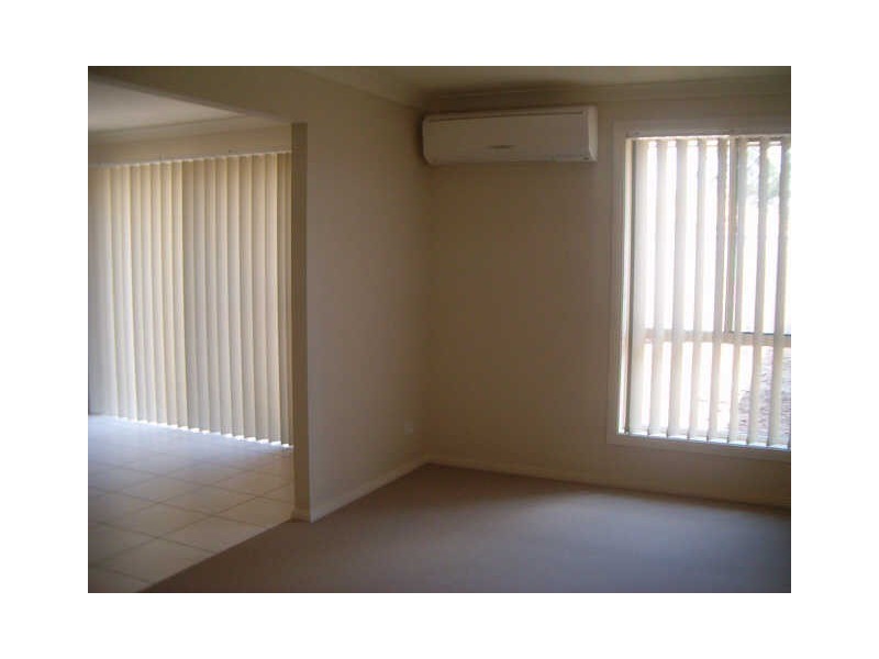 1/14 Pioneer Road, Singleton NSW 2330