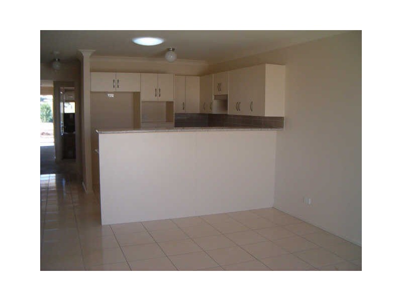 2/50 Pioneer Road, Singleton NSW 2330