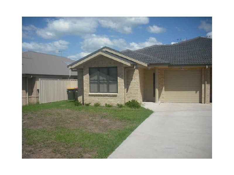 1/30 Pioneer Road, Singleton NSW 2330