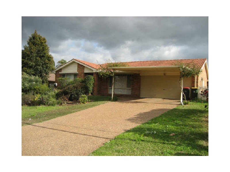 5 Acacia Circuit, Singleton NSW 2330