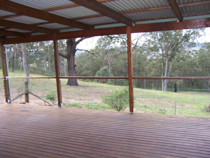 42 Orient Street, Greta NSW 2334