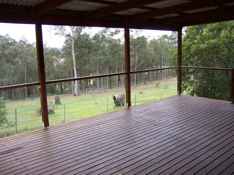 42 Orient Street, Greta NSW 2334