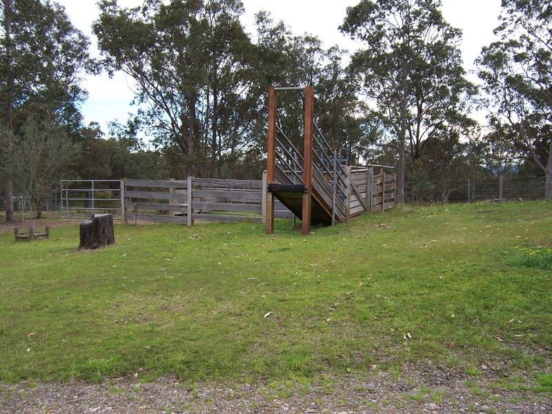 42 Orient Street, Greta NSW 2334