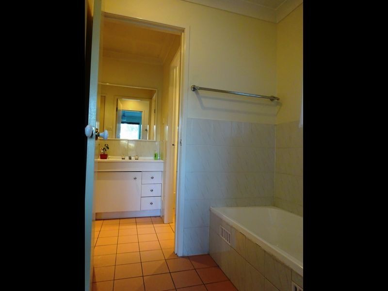 30 Madden Parade, Singleton NSW 2330