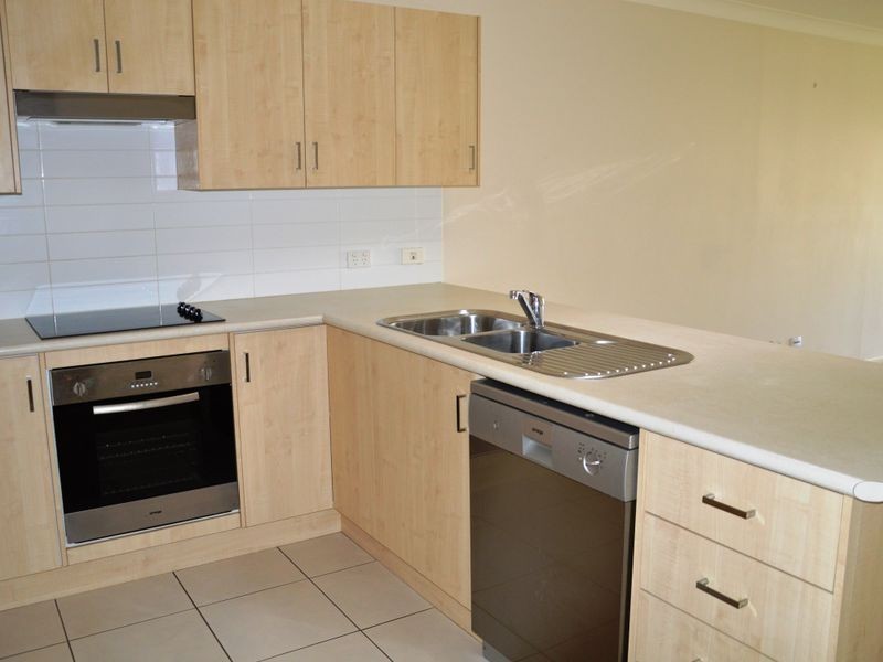 2/56 Wattle Ponds Road, Singleton NSW 2330