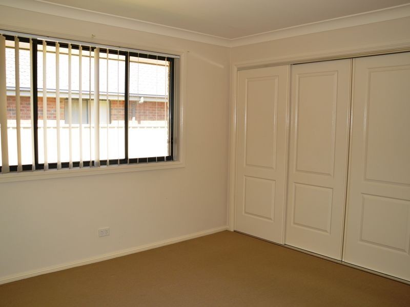 2/56 Wattle Ponds Road, Singleton NSW 2330