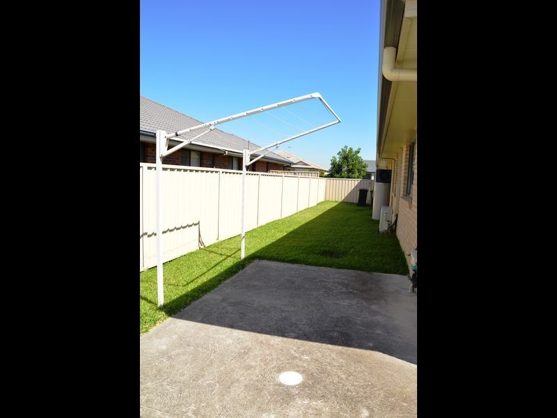 2/56 Wattle Ponds Road, Singleton NSW 2330