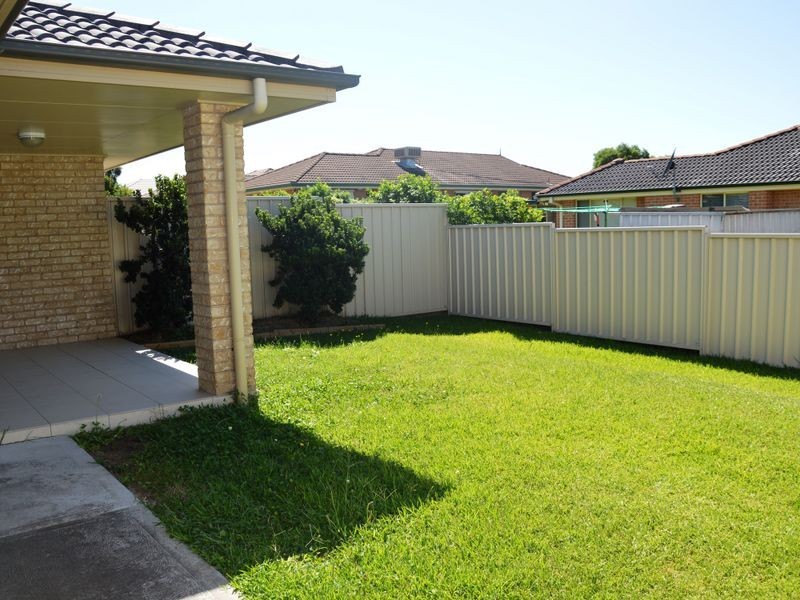 2/56 Wattle Ponds Road, Singleton NSW 2330